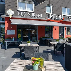 Triton 3*, Cologne Germany