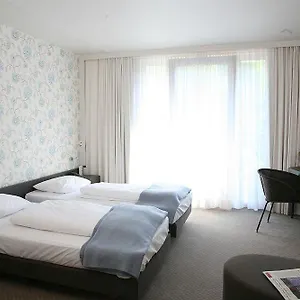 Senats 3*, Cologne Germany